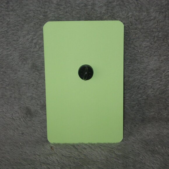 Polly Pocket Brunette Doll Metal Enamel Pin 251035A2 - Picture 4 of 8